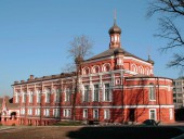 Трапезный храм Казанской иконы Божией Матери