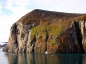 Остров Гукера, скала Рубини