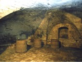 Экспозиция - Средневековые подвалы XVI века