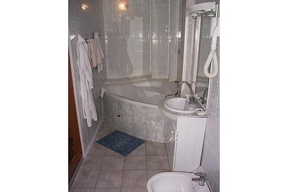 Фотография Гостиничный комплекс «Волга» 3