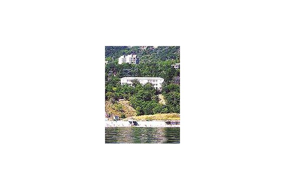 Фотография Туристический оздоровительный комплекс «Карабах» 6