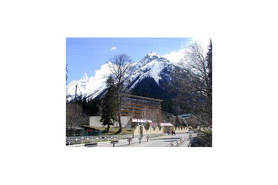 Фотография Оздоровительный комплекс «Домбай» 0