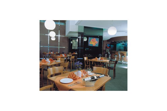 Фотография Отель «Космос» 6