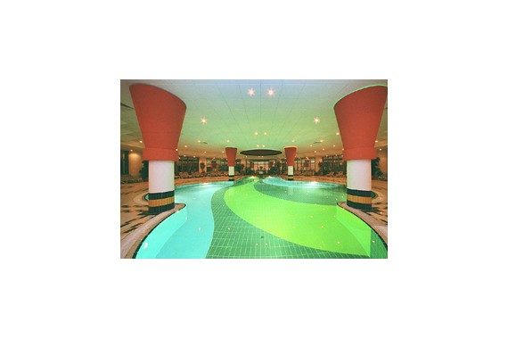 Фотография Курортный комплекс «Надежда. Spa & Морской рай» 7