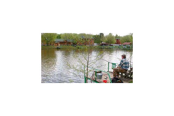 Фотография Рыболовная база «Русская рыбалка» 0