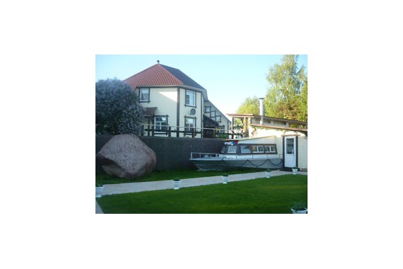 Фотография База отдыха «Александровский причал» 1