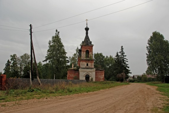 Фотография Богородице-Рождественская церковь 3