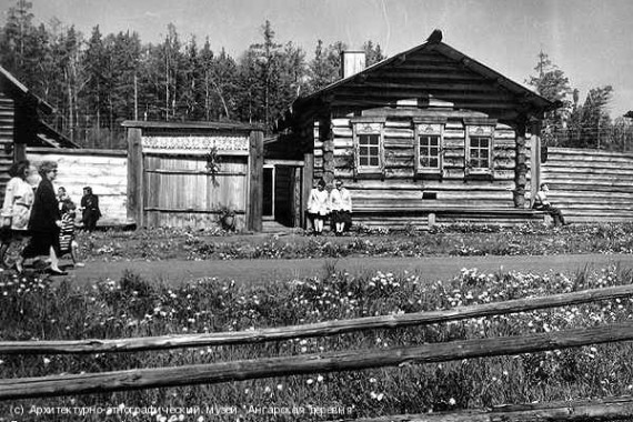 Фотография Музей «Ангарская деревня» 1