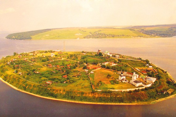 Фотография Свияжский мужской монастырь 0