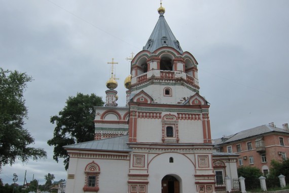 Фотография Богоявленская церковь 4