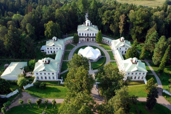 Фотография Усадьба Середниково 1