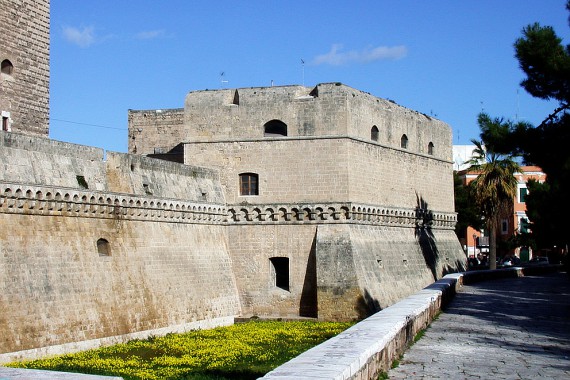 Фотография Замок Бари 0