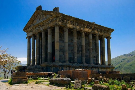 Фотография Храм в Гарни 0