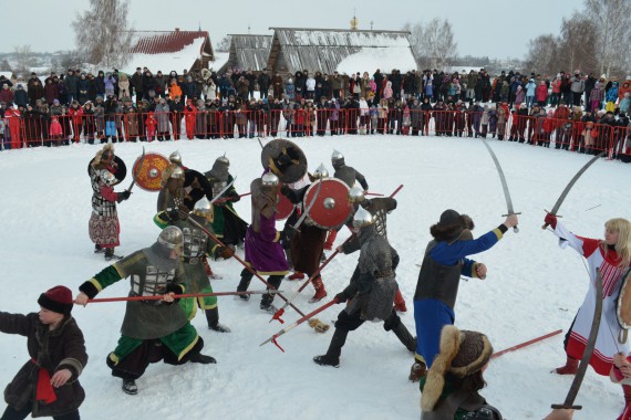 Фотография Праздник «Масленичные потехи с гусиными боями» 8