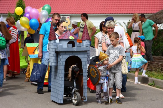 Фотография Фестиваль «Парад колясок» 15