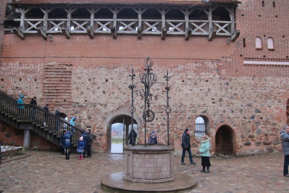 Фотография Мирский замок 3