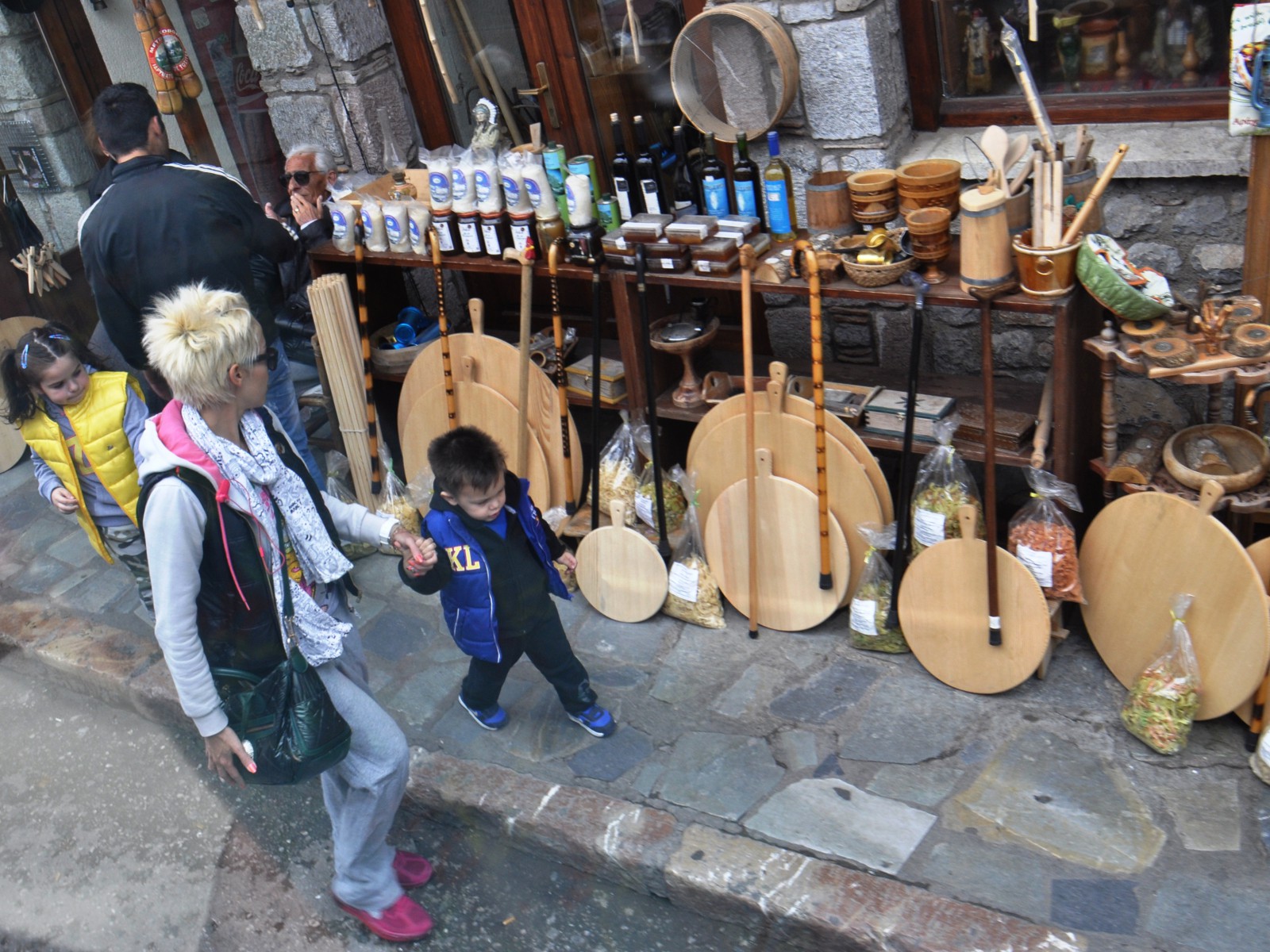  Константин Исааков